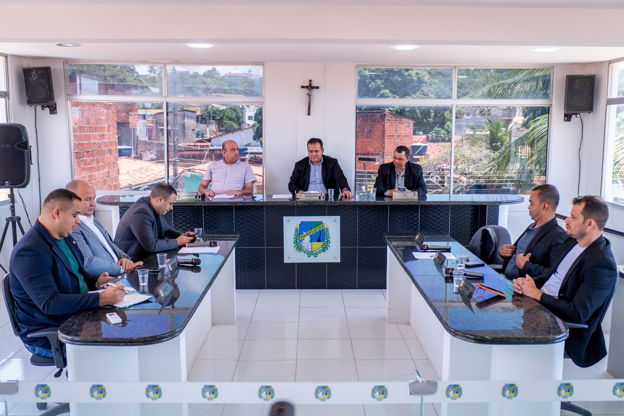 Projetos e Indicações aprovados na Sessão de 31/10/2025